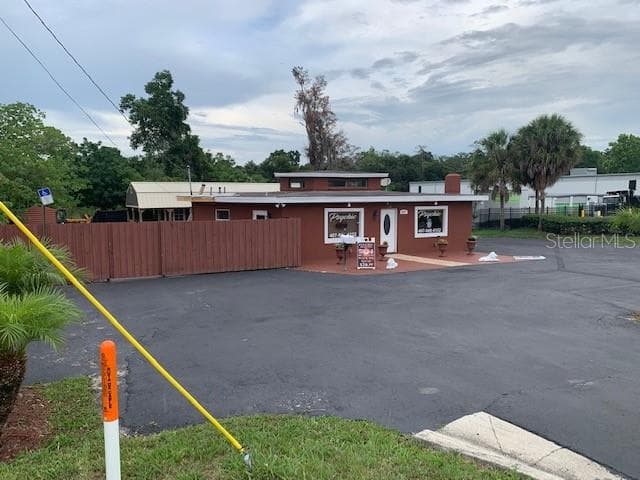 2615 E Semoran Blvd, FL