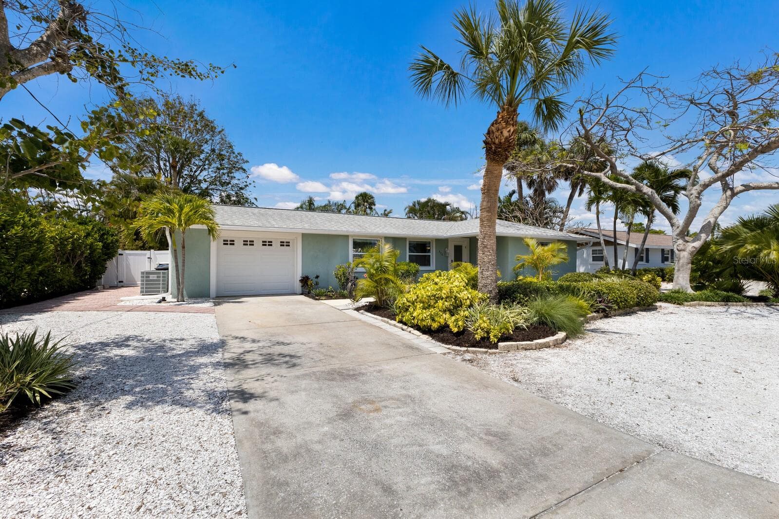 506 69th St, FL