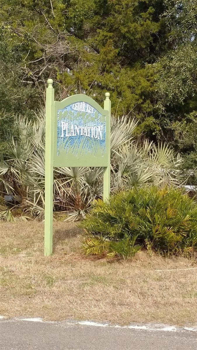 Lot 7 Sw 104 St, FL