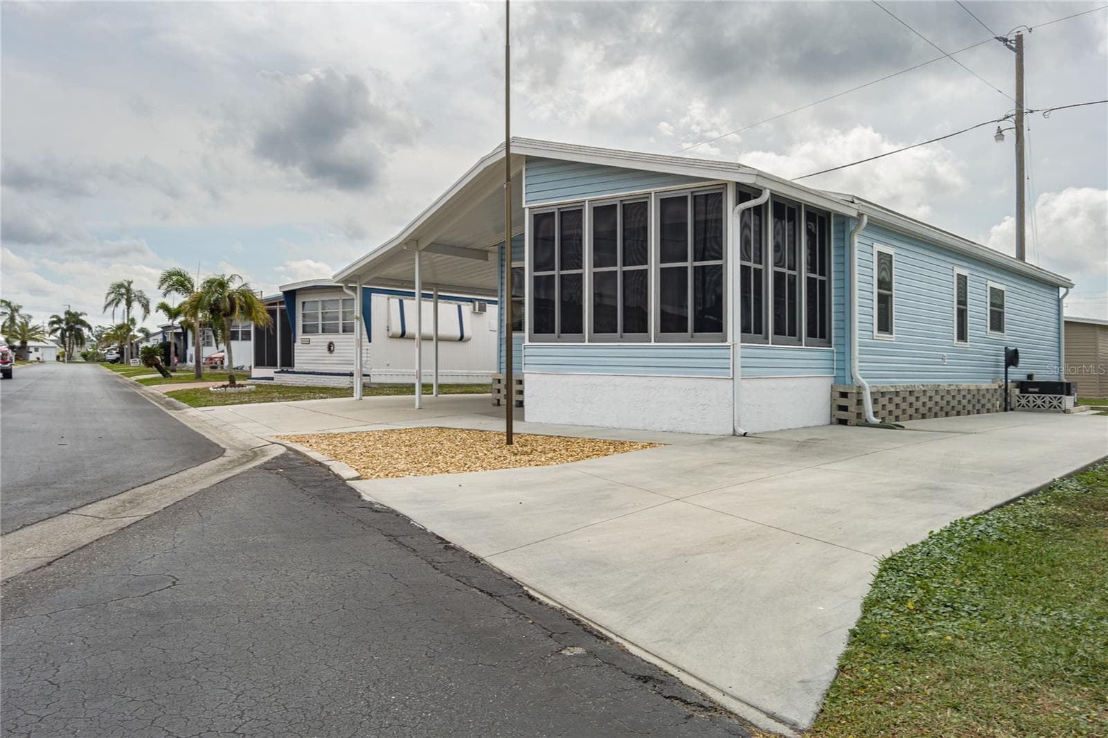 3317 Denise Dr, FL