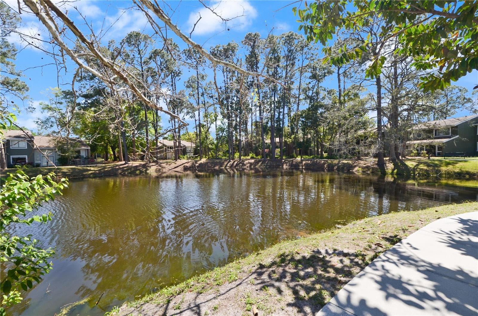 6114 Peregrine Ave #D03, FL