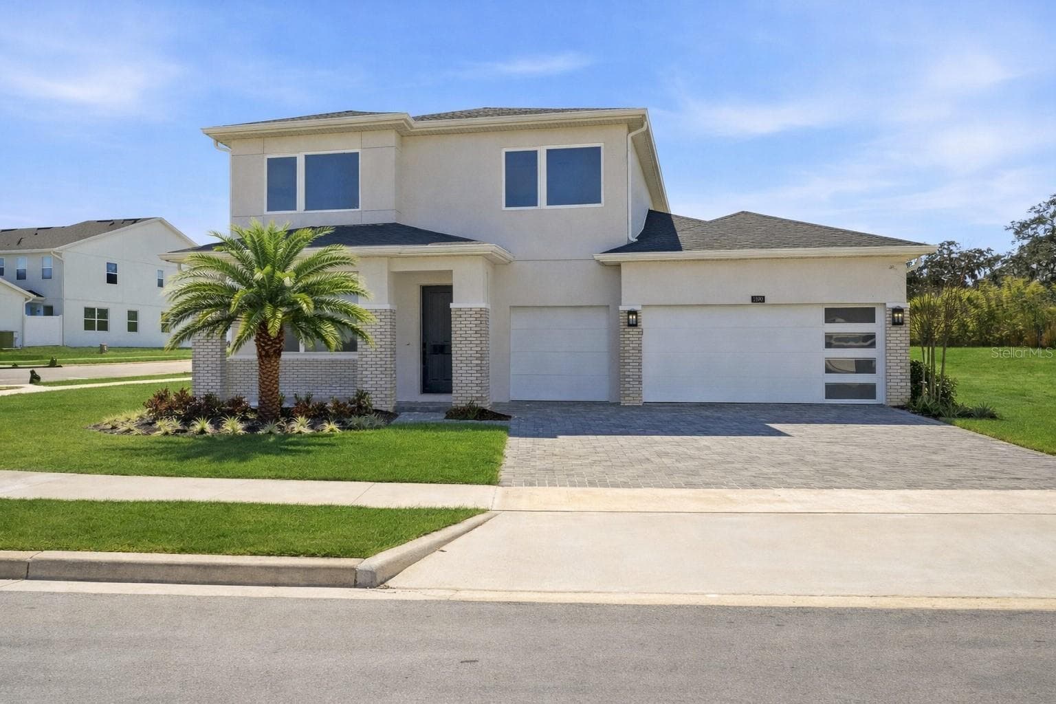 1880 Stonecliff Dr, FL