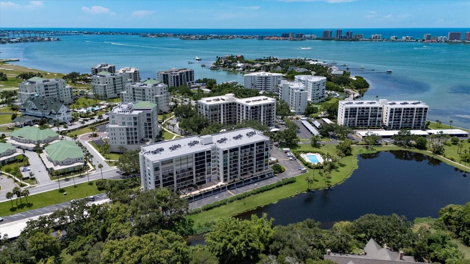 220 Belleview Blvd #410, FL