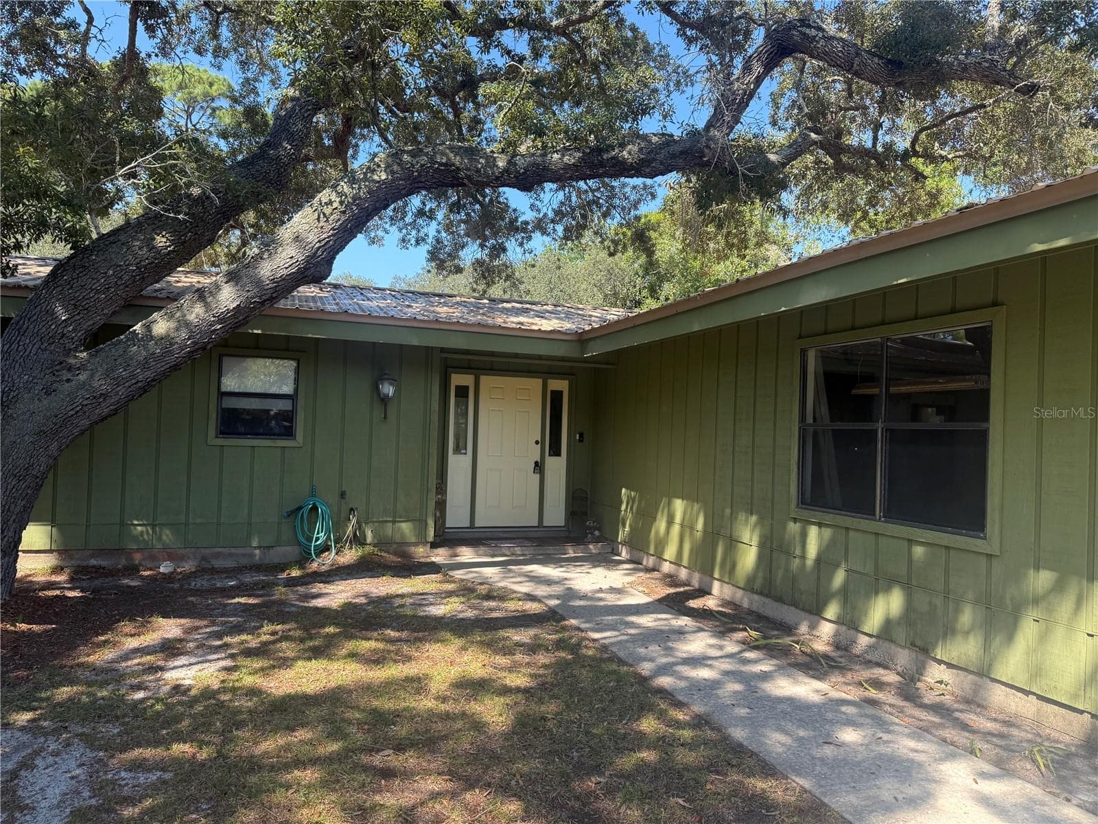 17 S Bayshore Dr, FL