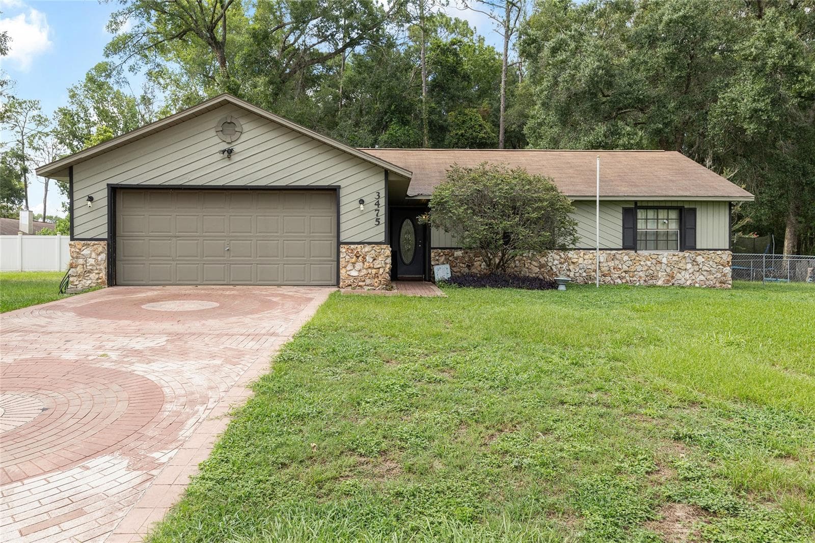 3475 Ne 43rd Pl, FL
