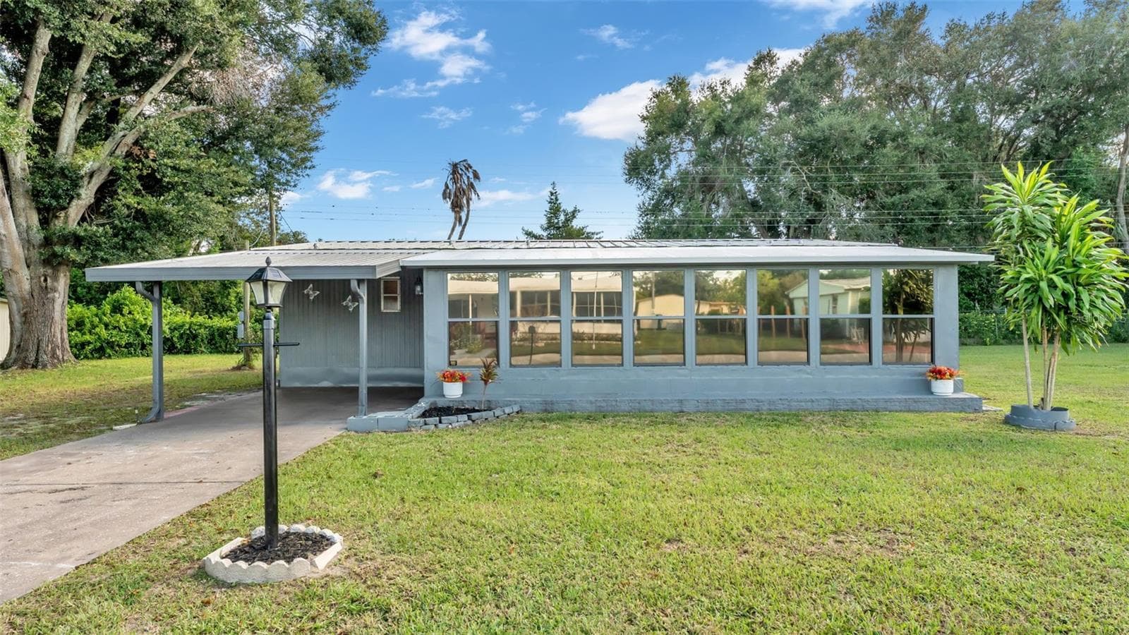 203 Janet Ln, FL