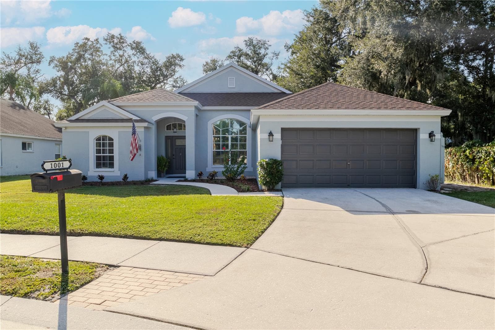 1001 English Bluffs Ct, FL
