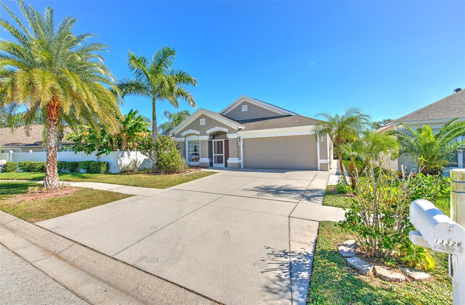 13326 Evening Sunset Ln, FL