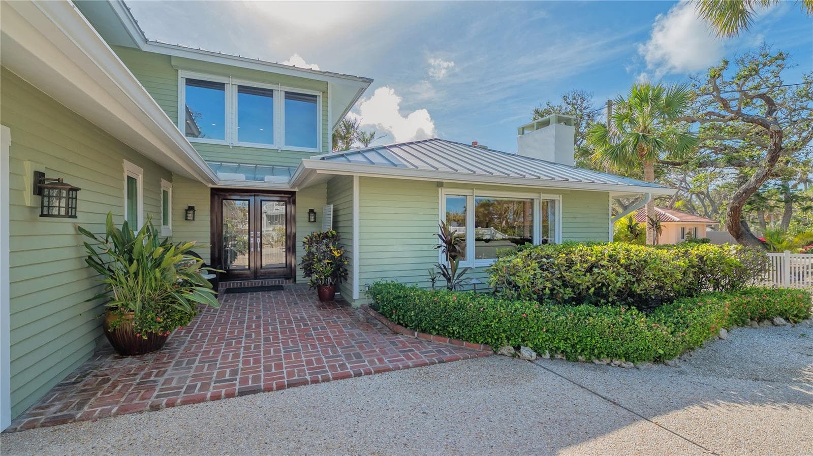 1042 N Casey Key Rd, FL