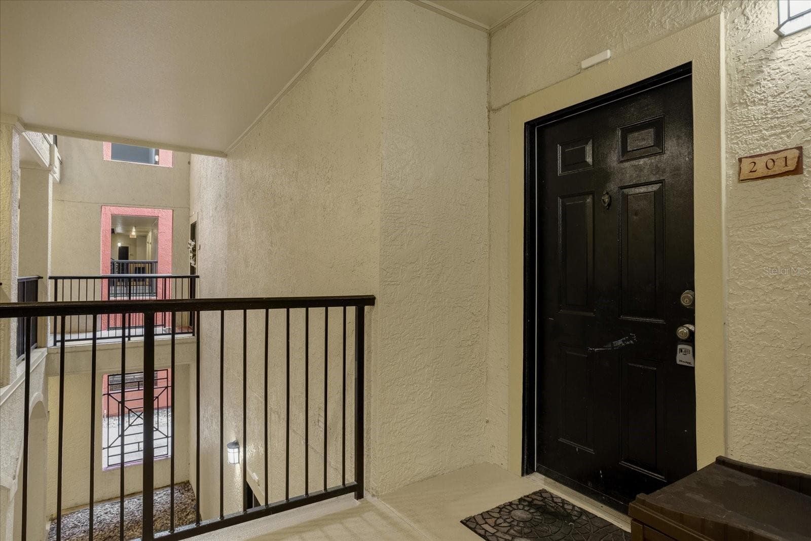 107 Vista Verdi Cir #201, FL