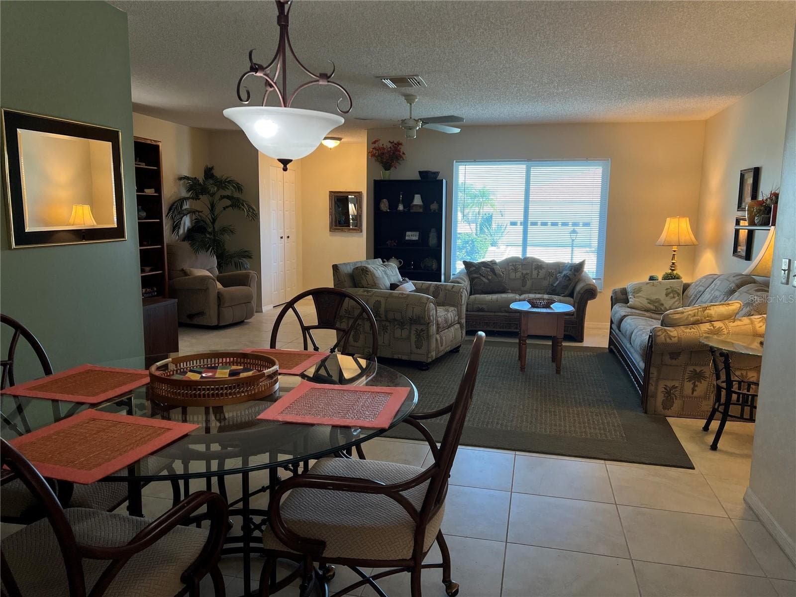 1814 Columbine Pl, FL
