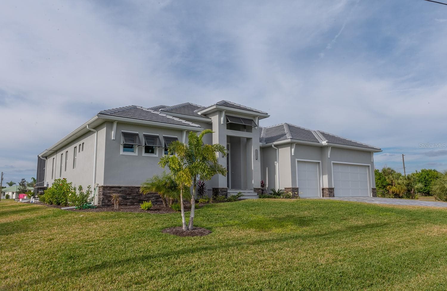 3880 Bordeaux Dr, FL