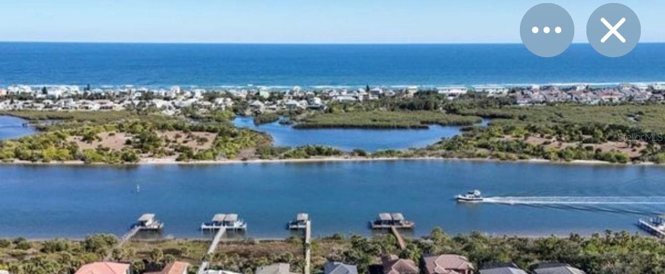 38 N Riverwalk Dr, FL