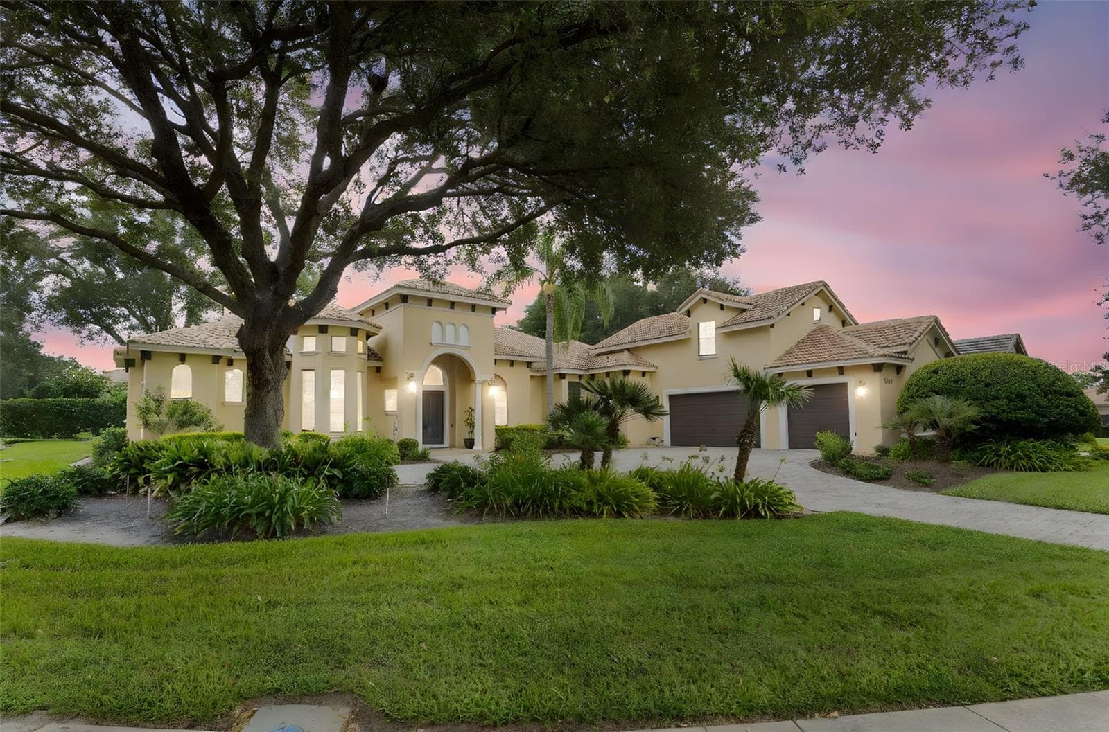 25514 High Hampton Cir, FL