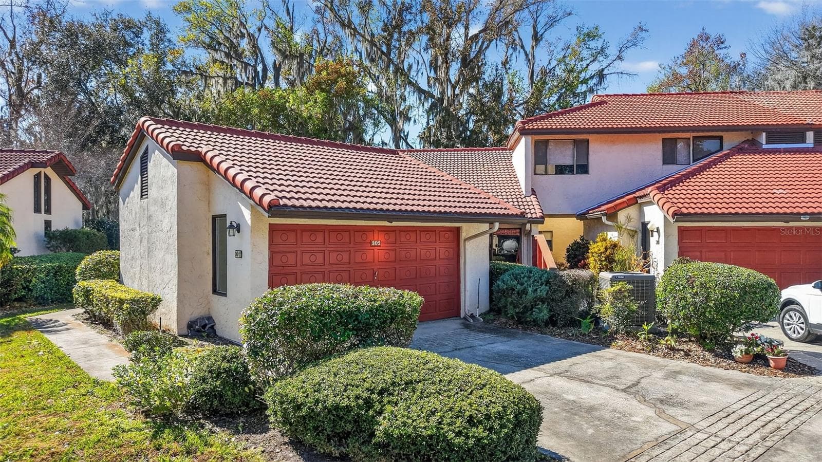 301 Clusterwood Dr, FL