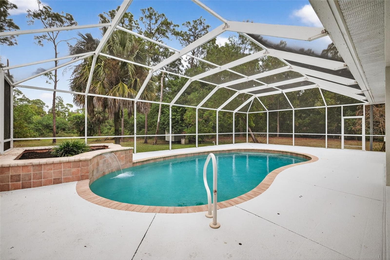 5791 Golden Gate Pkwy, FL