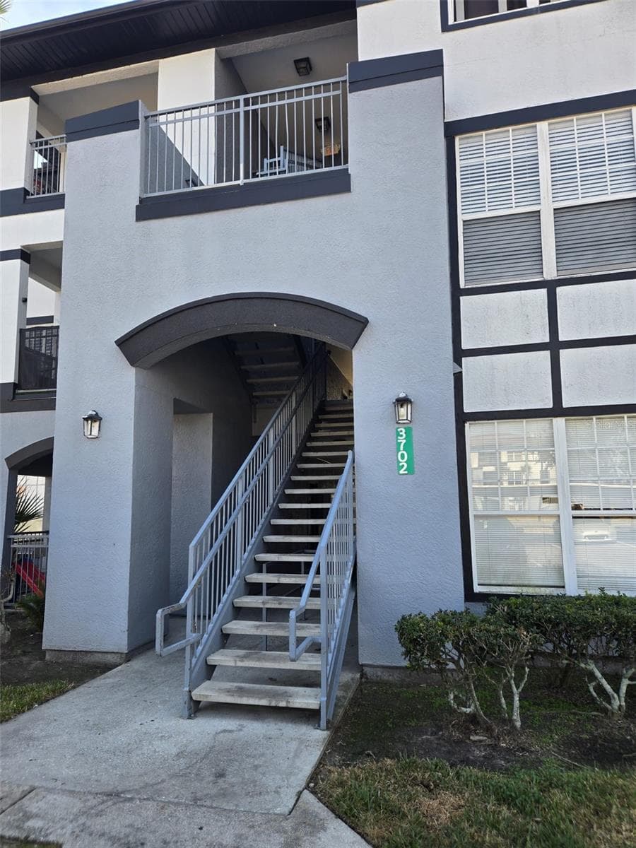 3702 Palm Desert Ln #5422, FL