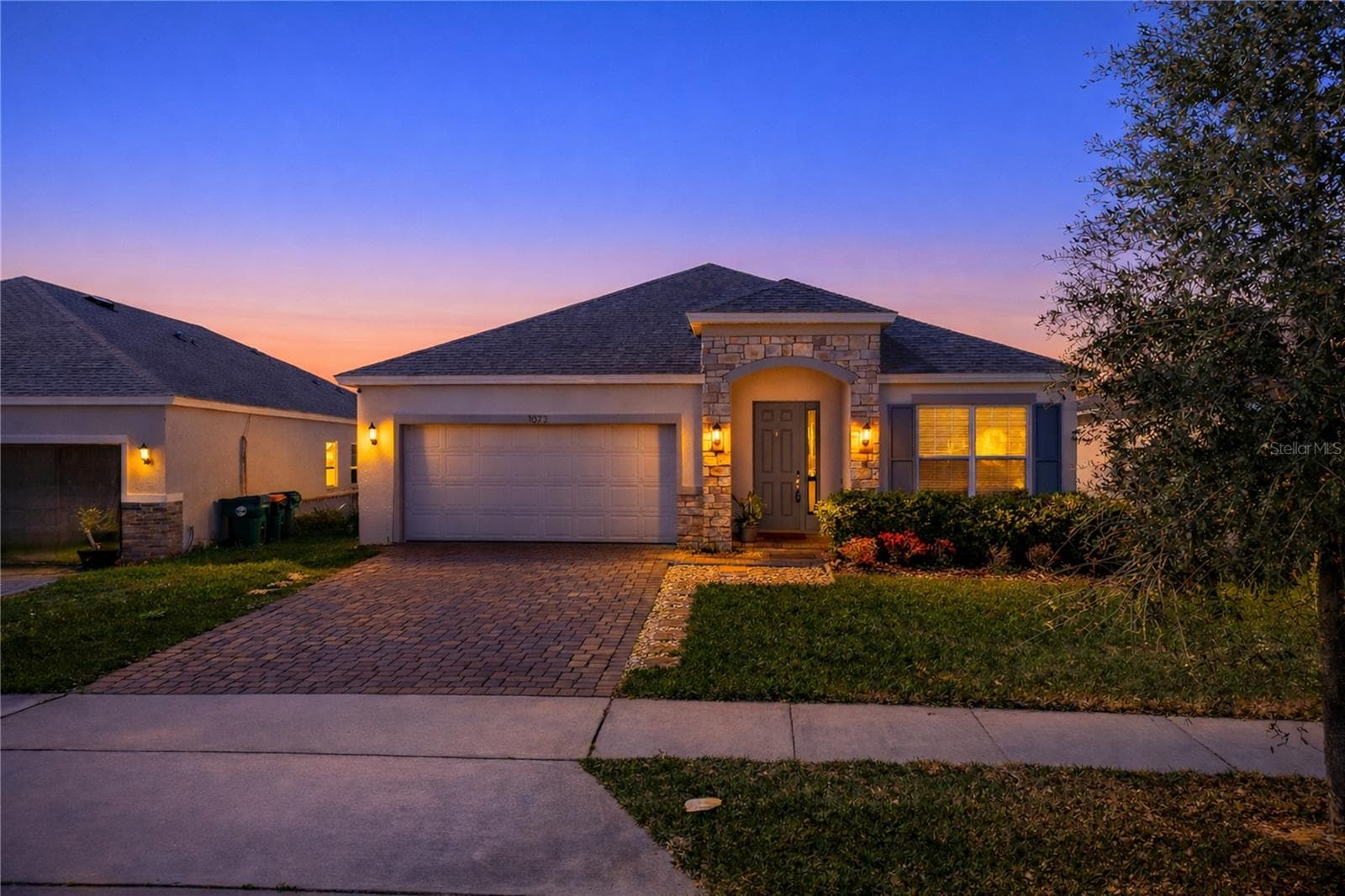 1073 Chelan Falls Dr, FL