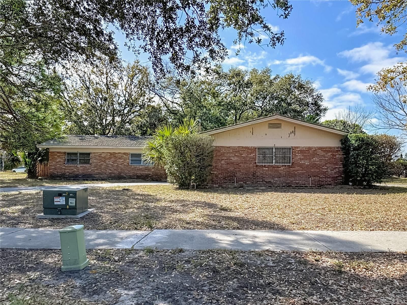 3700 Dana Shores Dr, FL