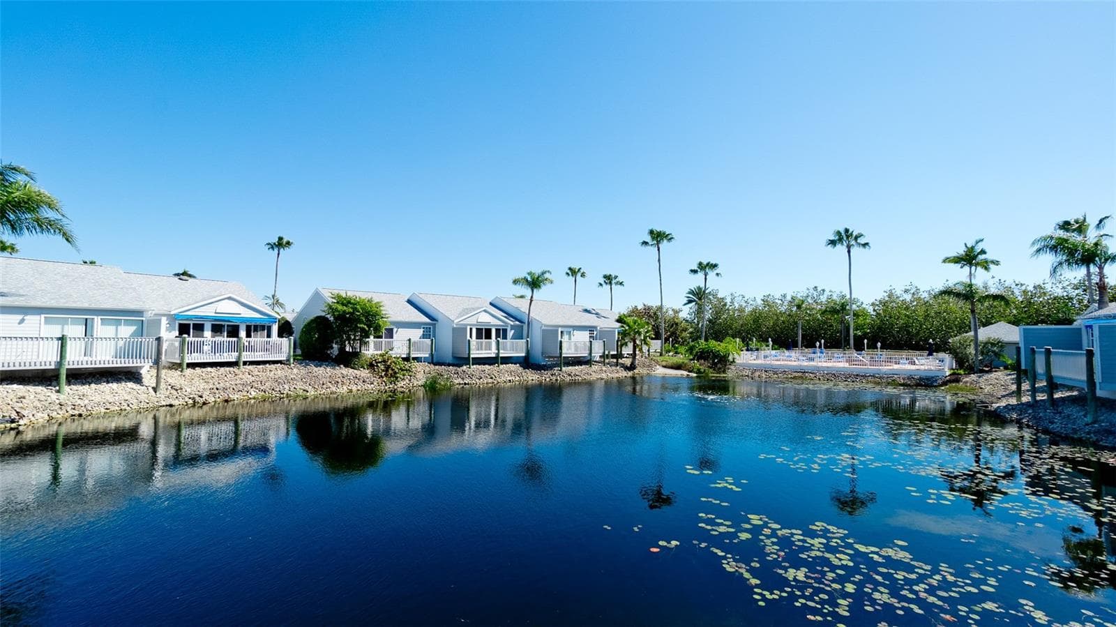 507 Sanderling Cir, FL