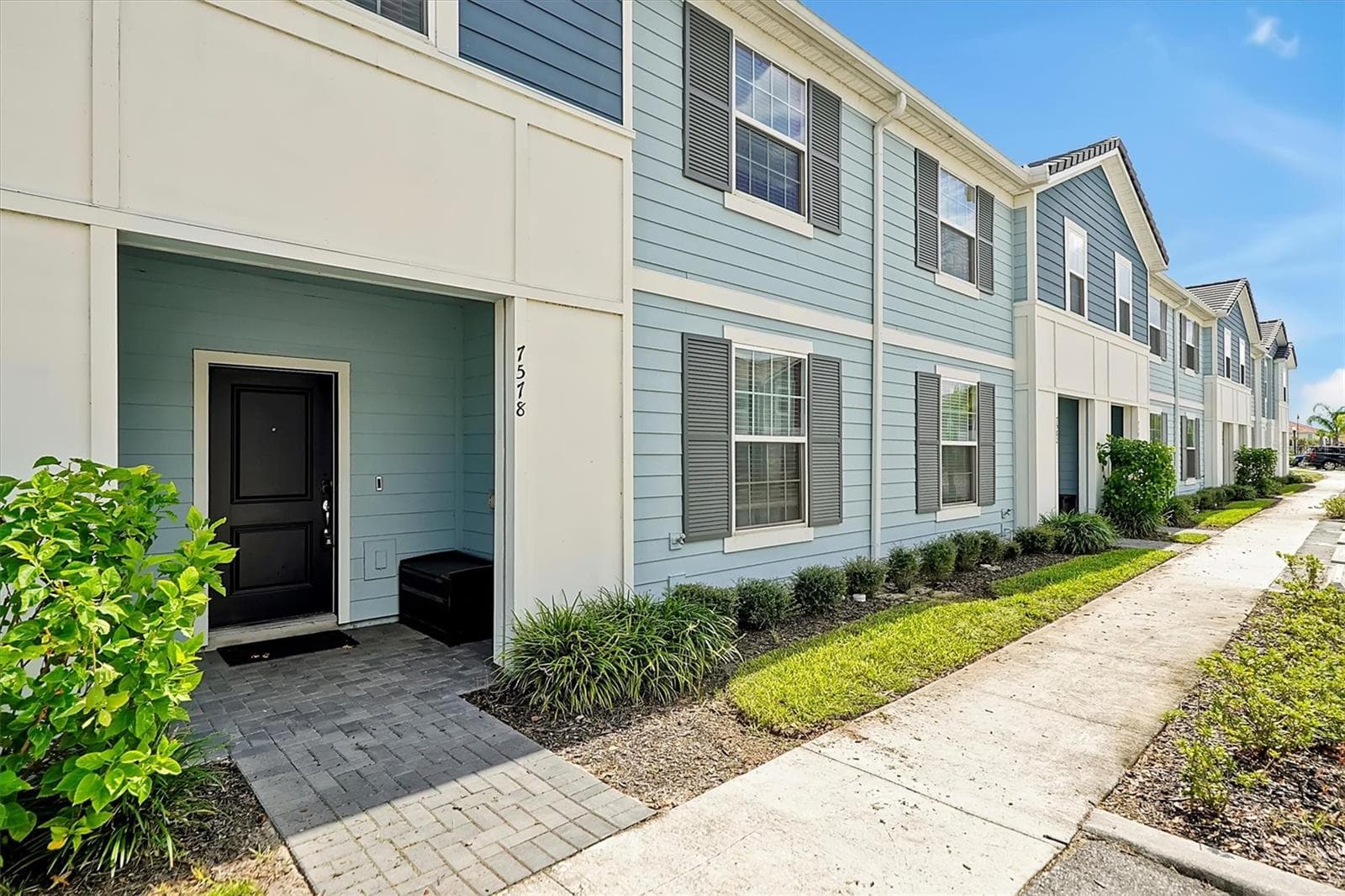7578 Oak Spring Ln, FL