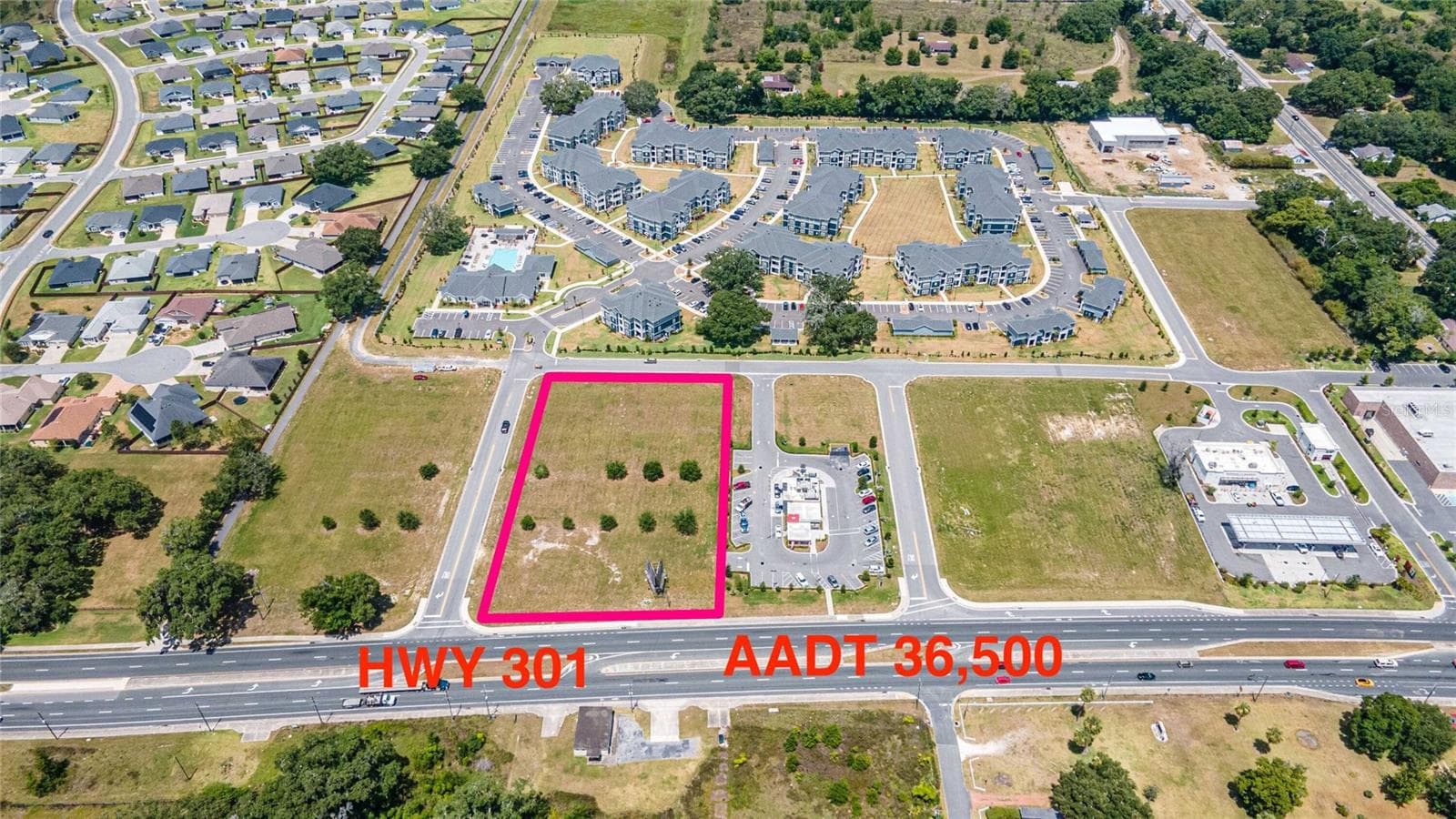 11532 N Us Highway 301, FL