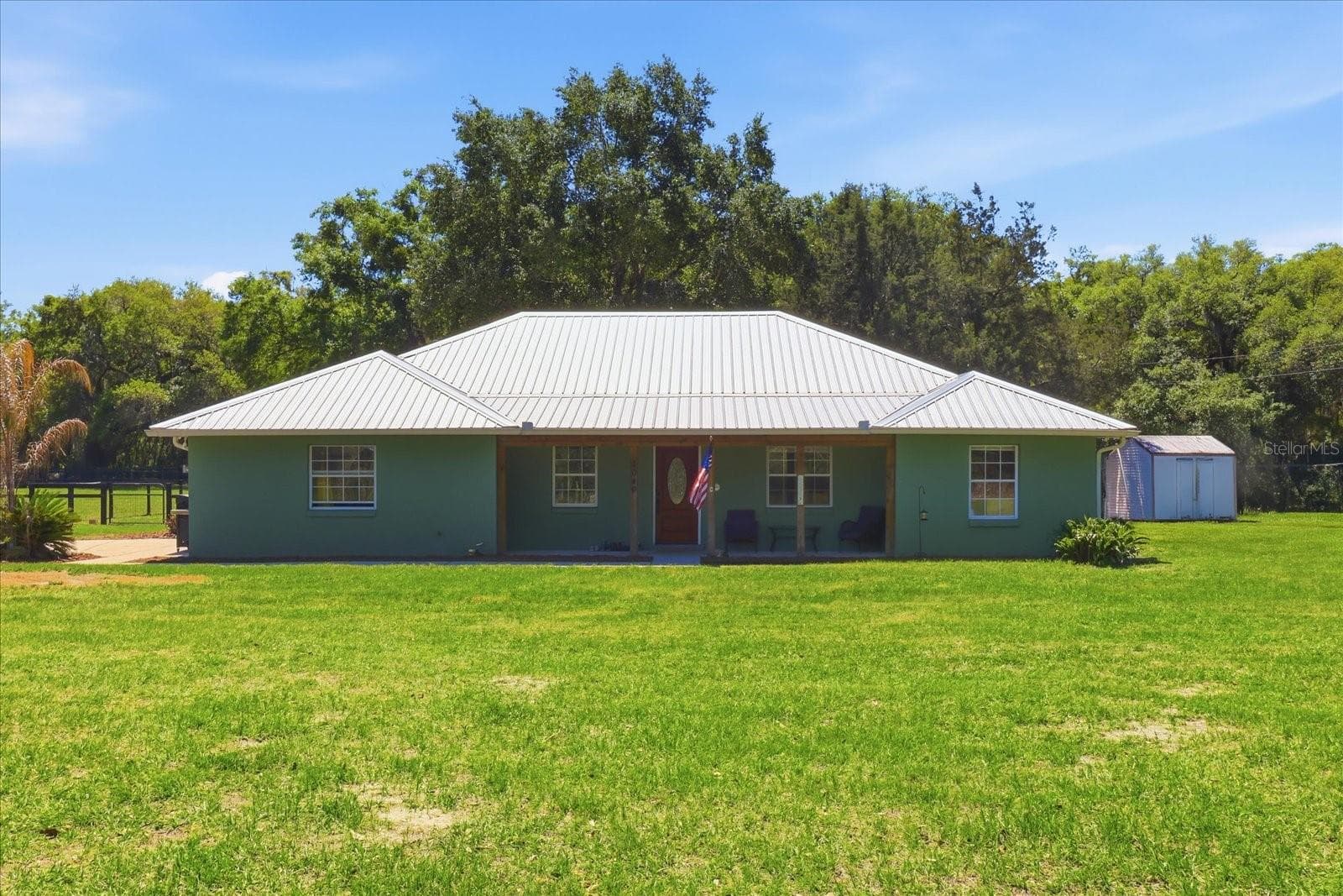 1040 Se 162nd Pl, FL