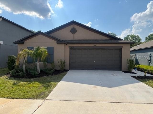 1658 Red Loop, FL