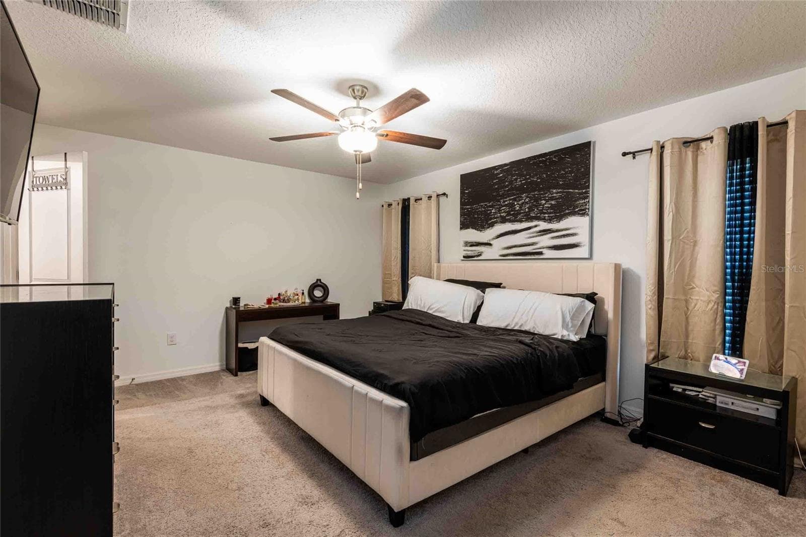 1658 Red Loop, FL