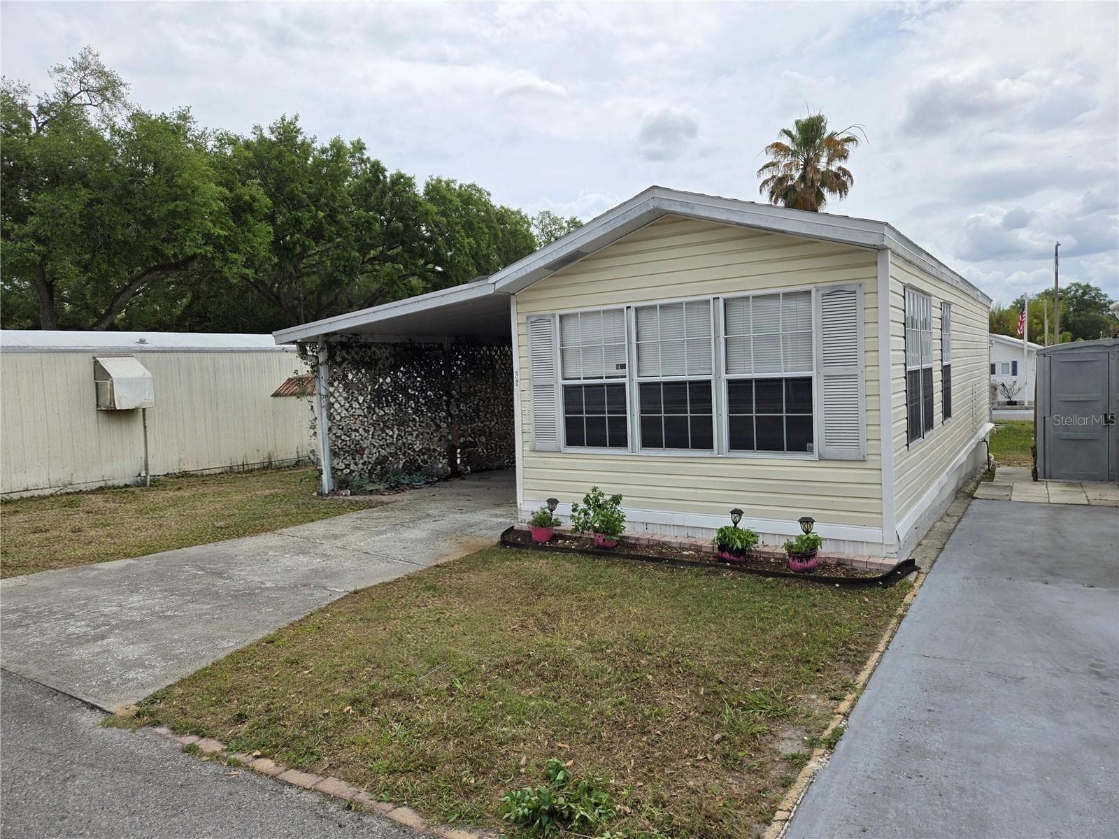 39326 Recess Dr, FL