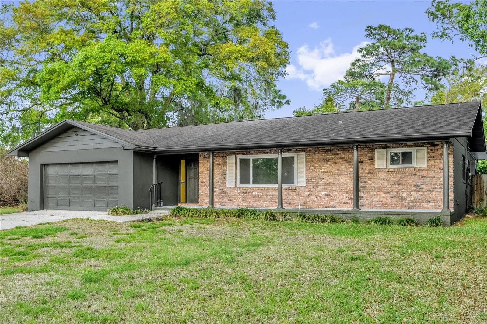 2 Hudson Cv, FL