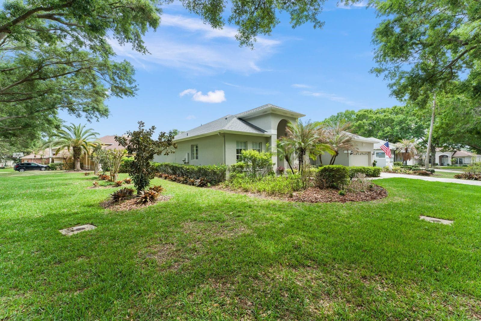 827 Chatfield Way, FL