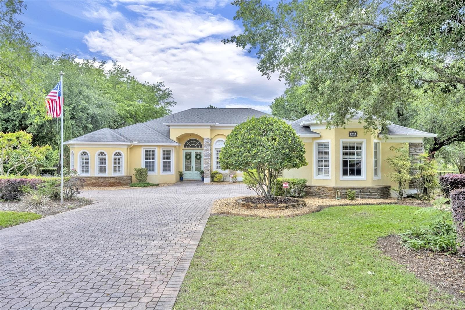 100 Glen Club Ct, FL