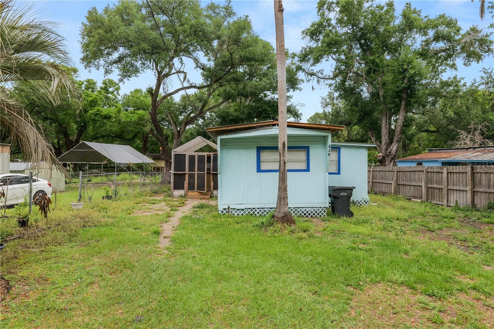829 Nashville Rd, FL