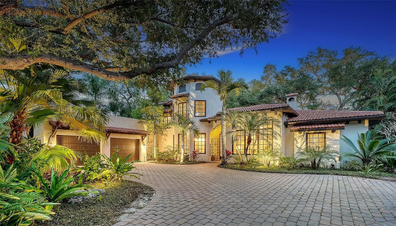 922 Indian Beach Dr, FL