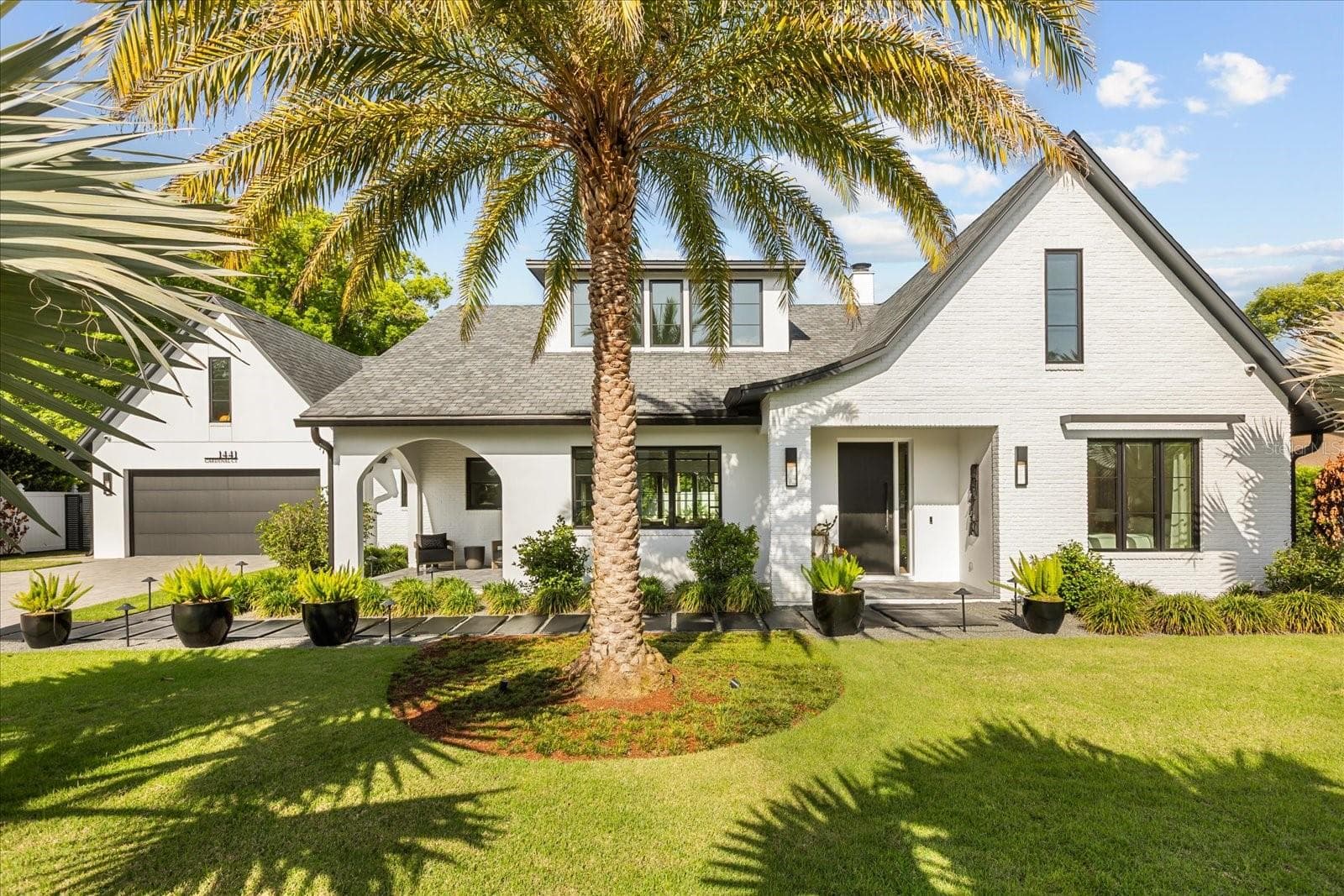1441 Cardinal Ct, FL