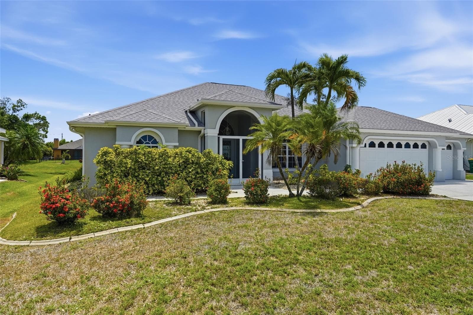 885 Rotonda Cir, FL