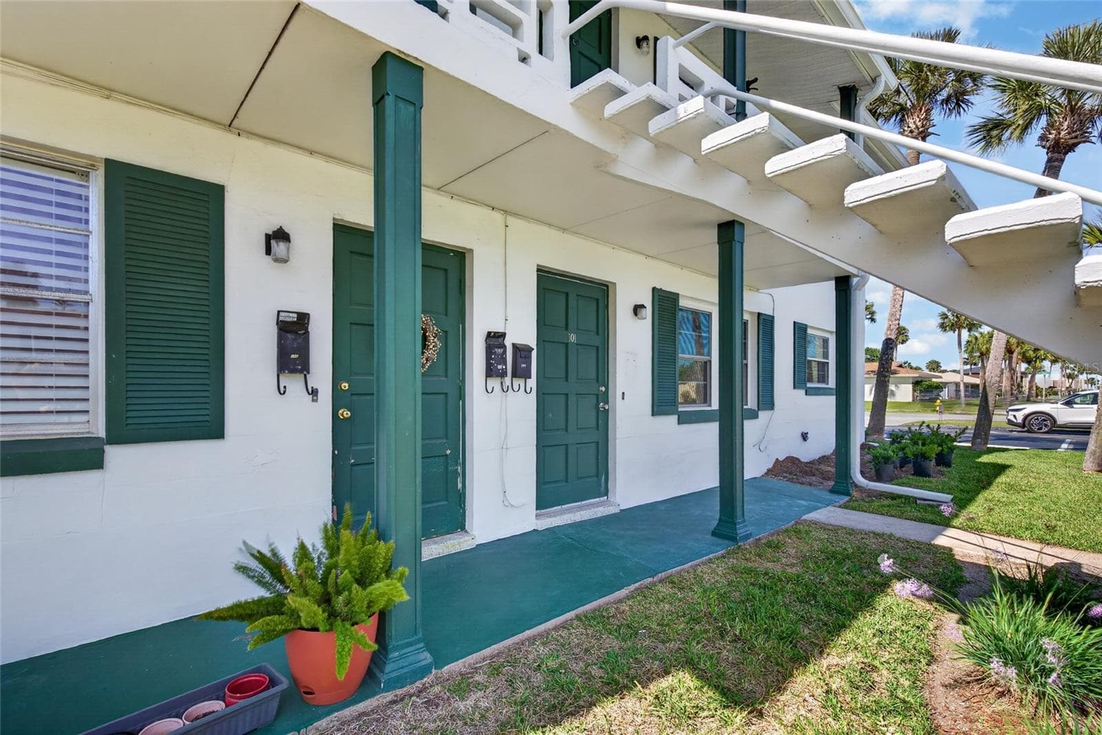 1800 S Palmetto Ave #1010, FL