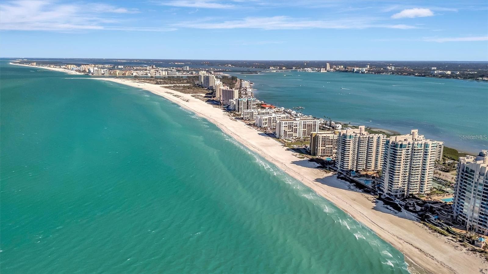 1400 Gulf Blvd #101, FL