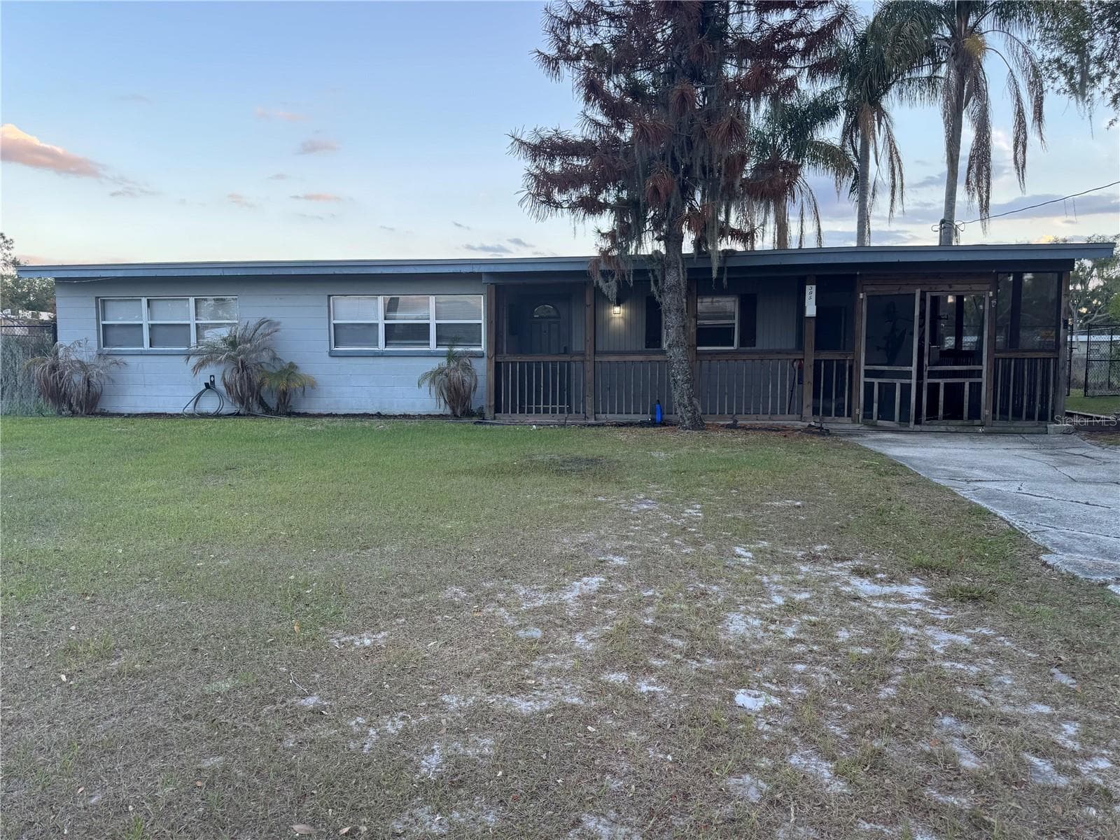 395 Bearcreek Dr, FL