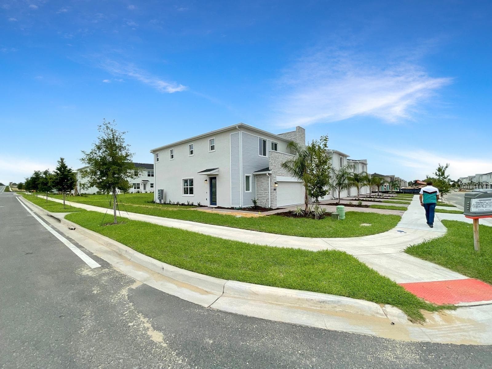 218 Nine Iron Dr, FL