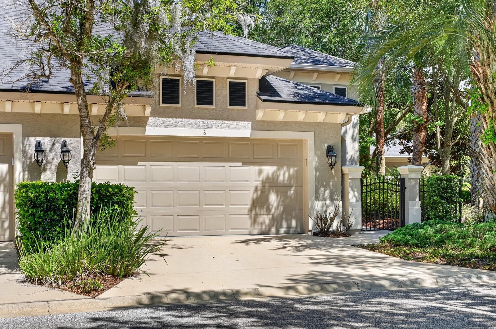 6 River Point Dr, FL