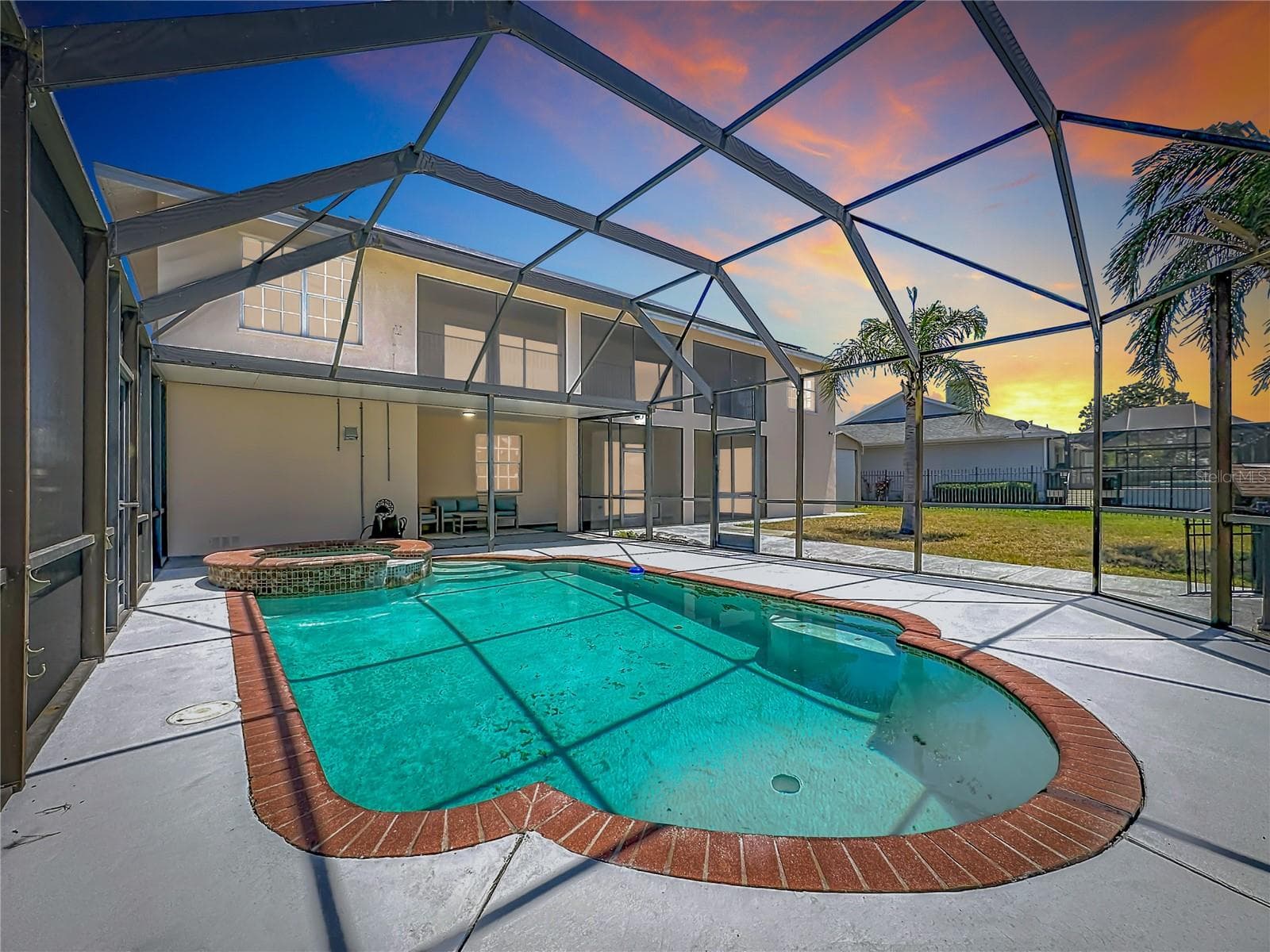 624 Kingston Ct, FL