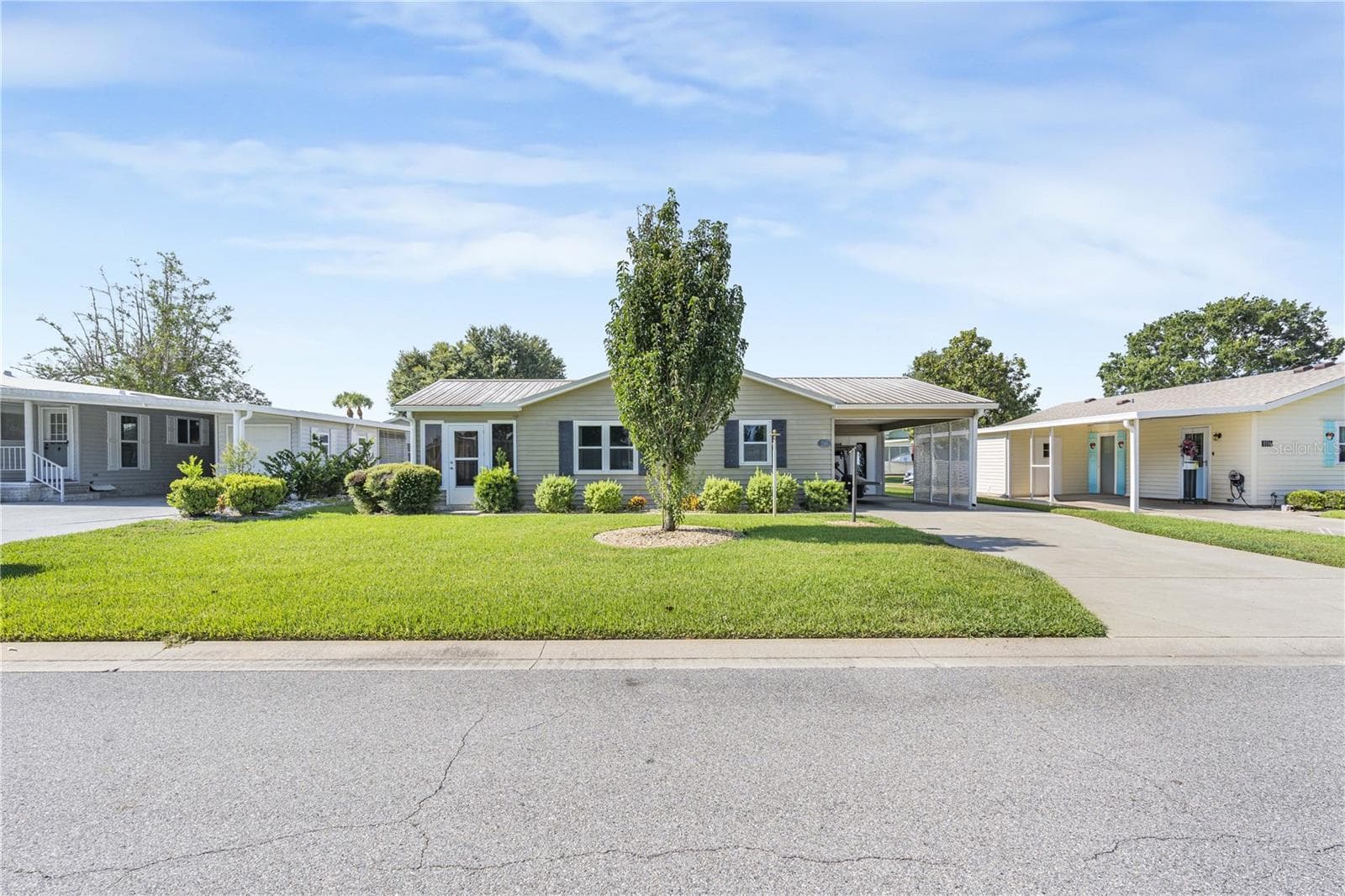 1114 Paradise Dr, FL