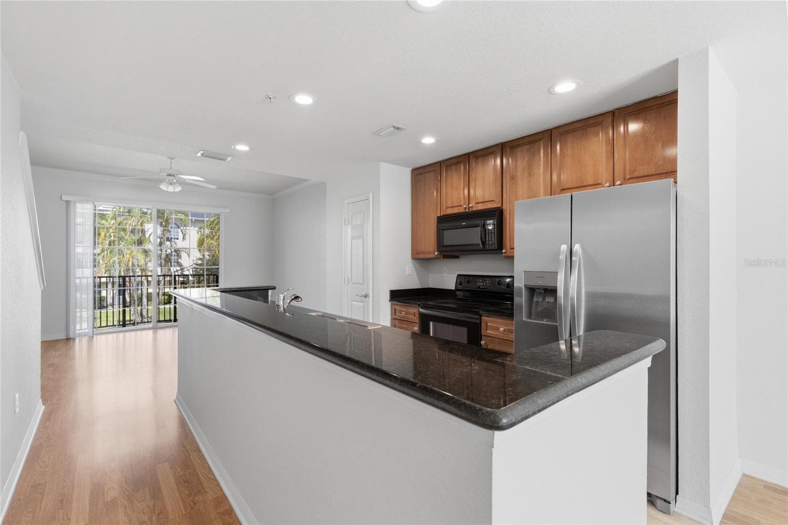 9875 Meadow Field Cir, FL