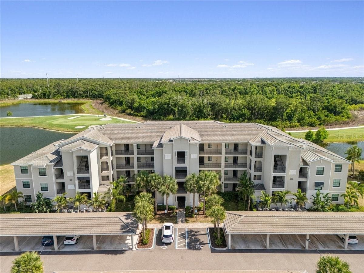 18114 Gawthrop Dr #304, FL