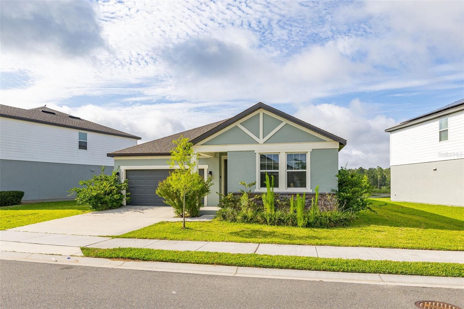 2236 Derwent Dr, FL