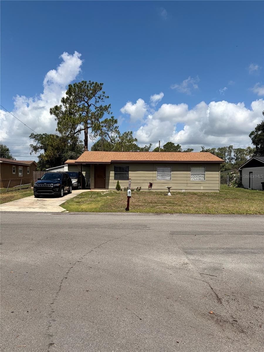 1106 Milner Dr W, FL