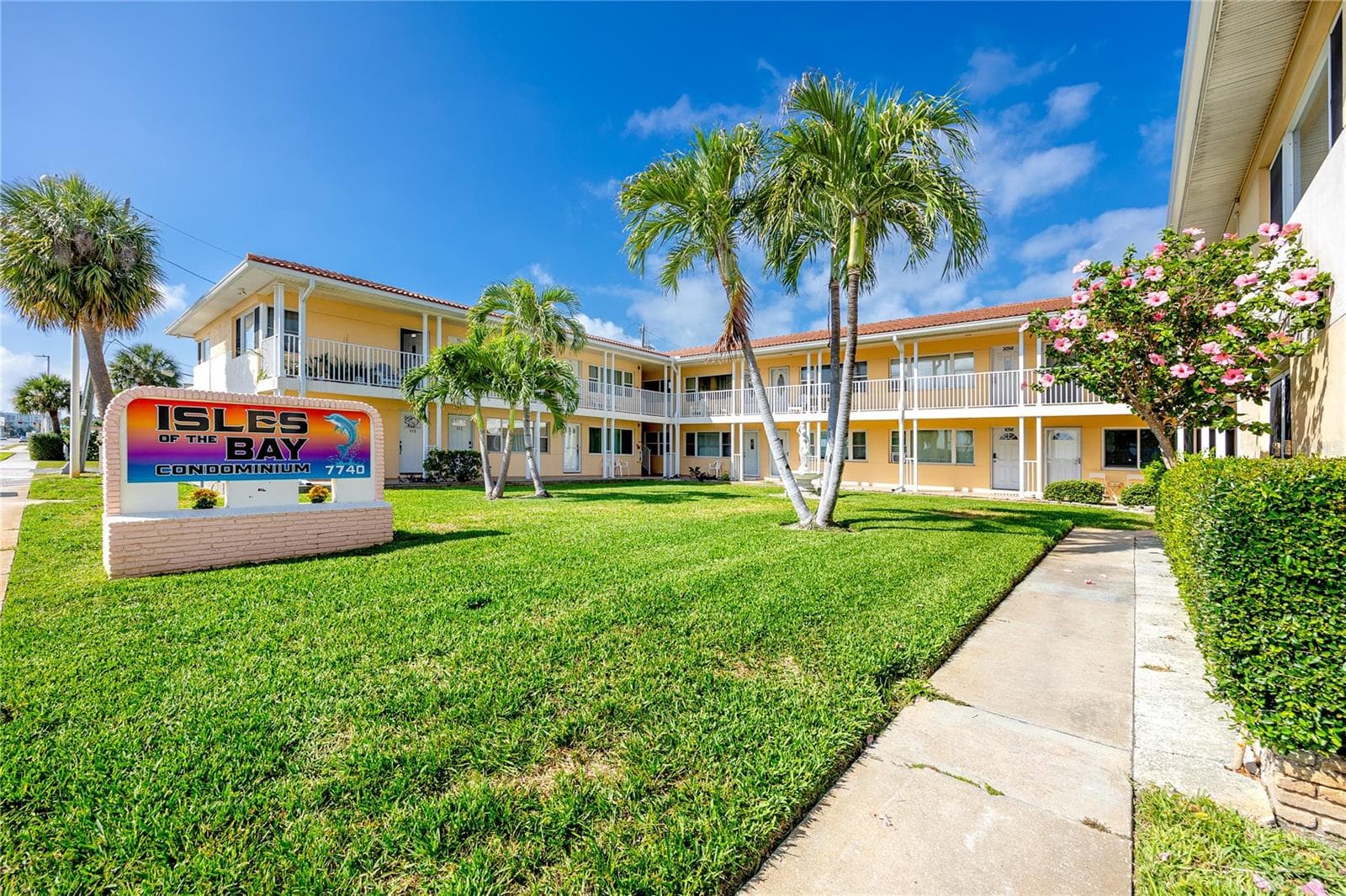 7740 Boca Ciega Dr #111, FL