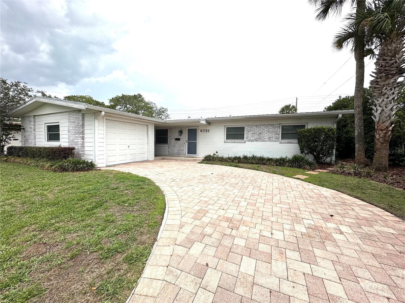 6721 Precourt Dr, FL